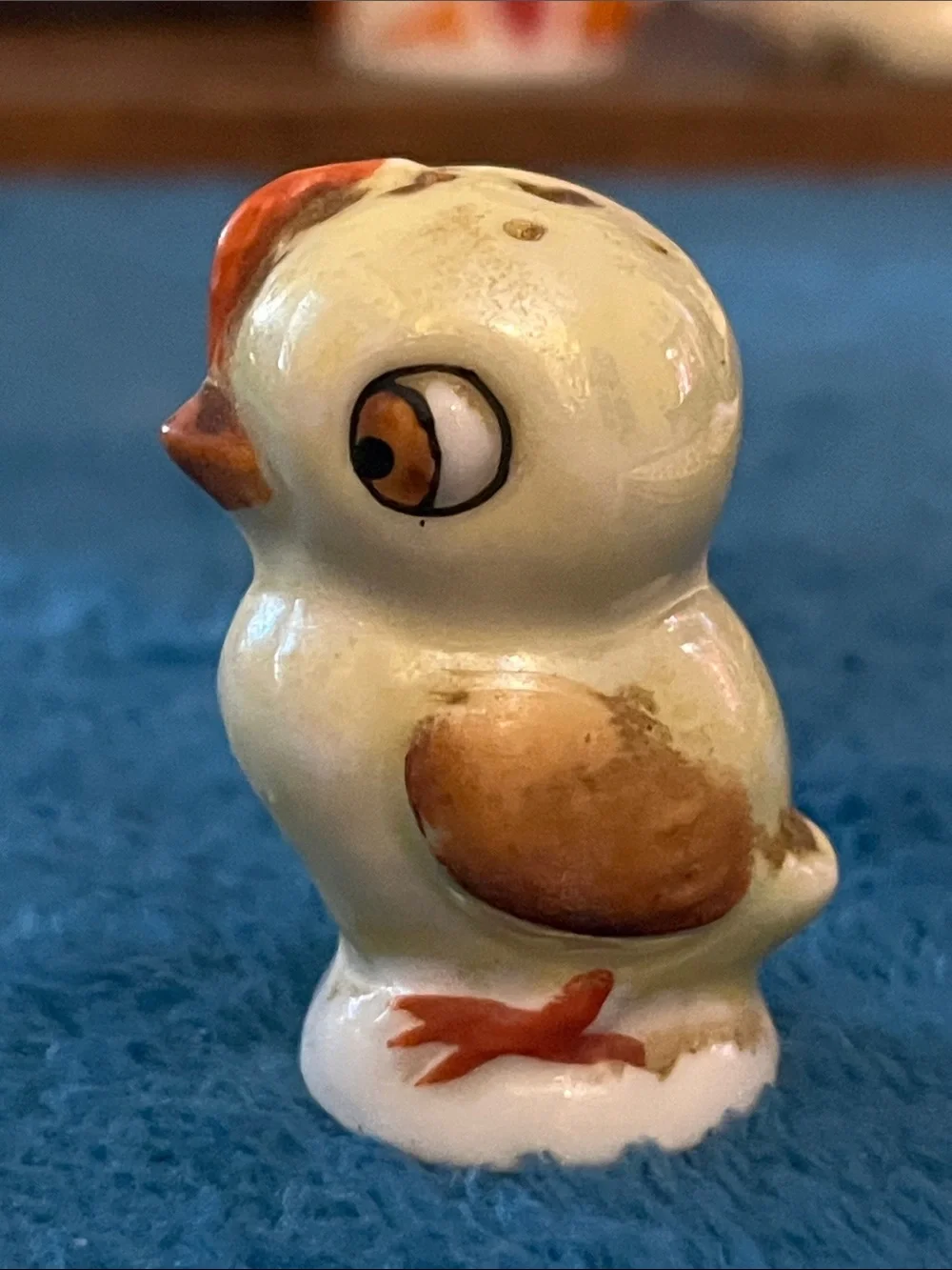 VTG hand painted porcelain Japanese Chick part of Salt Pepper Set 021